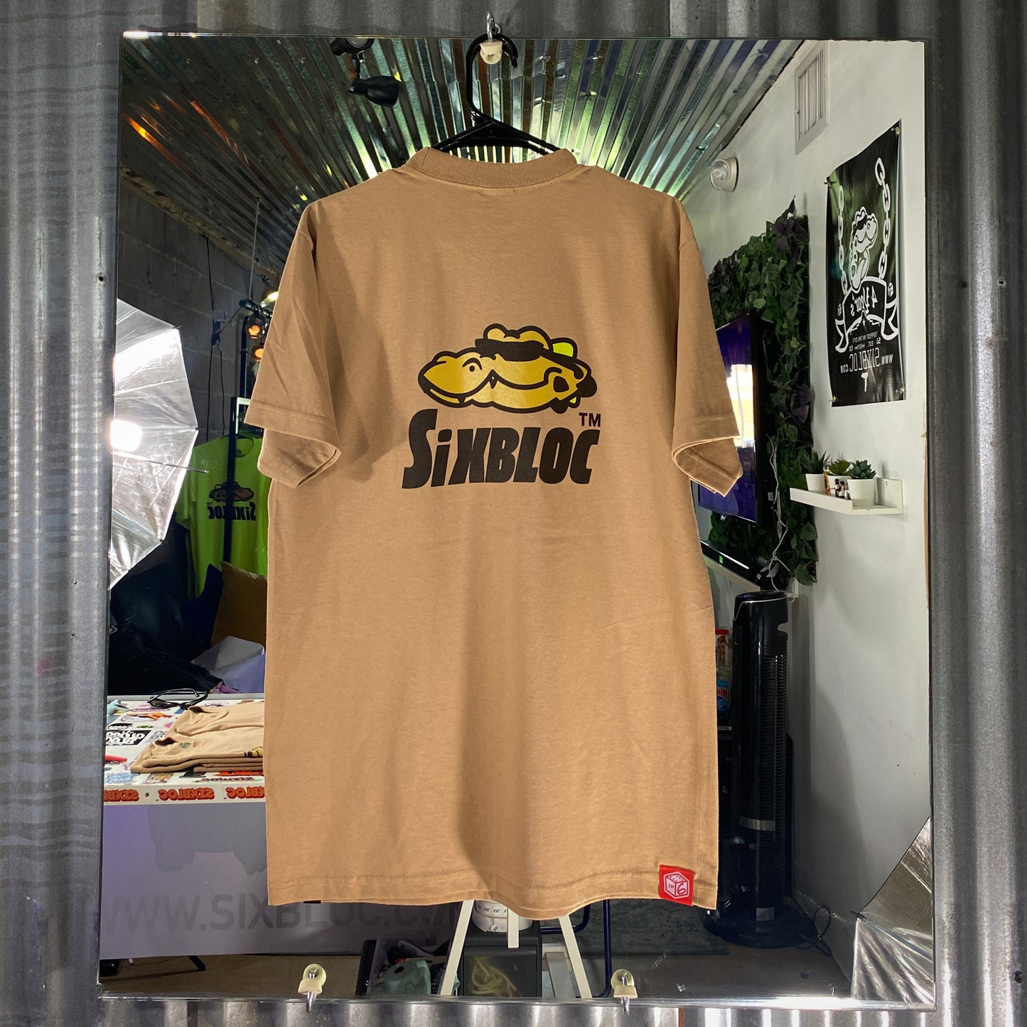 Franklin™️ Deluxe Brown